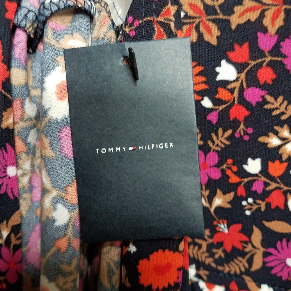 Tommy Hilfiger Ditsy Floral-Print Shirtdress - Picture 13 of 15